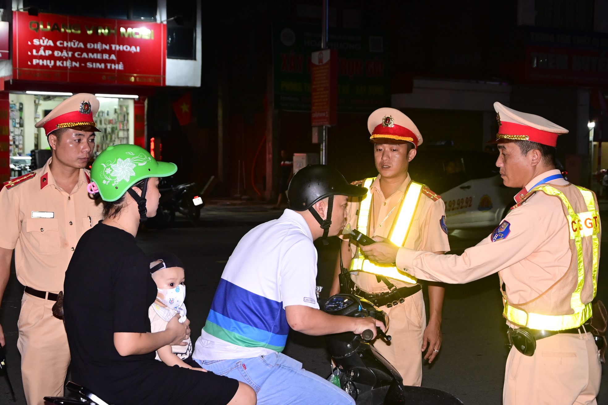 Bỏ quy định thông báo công khai kế hoạch tuần tra, kiểm soát của Cảnh sát giao thông